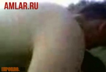 Зрелая узбечка жестко трахнулась в анал на природе